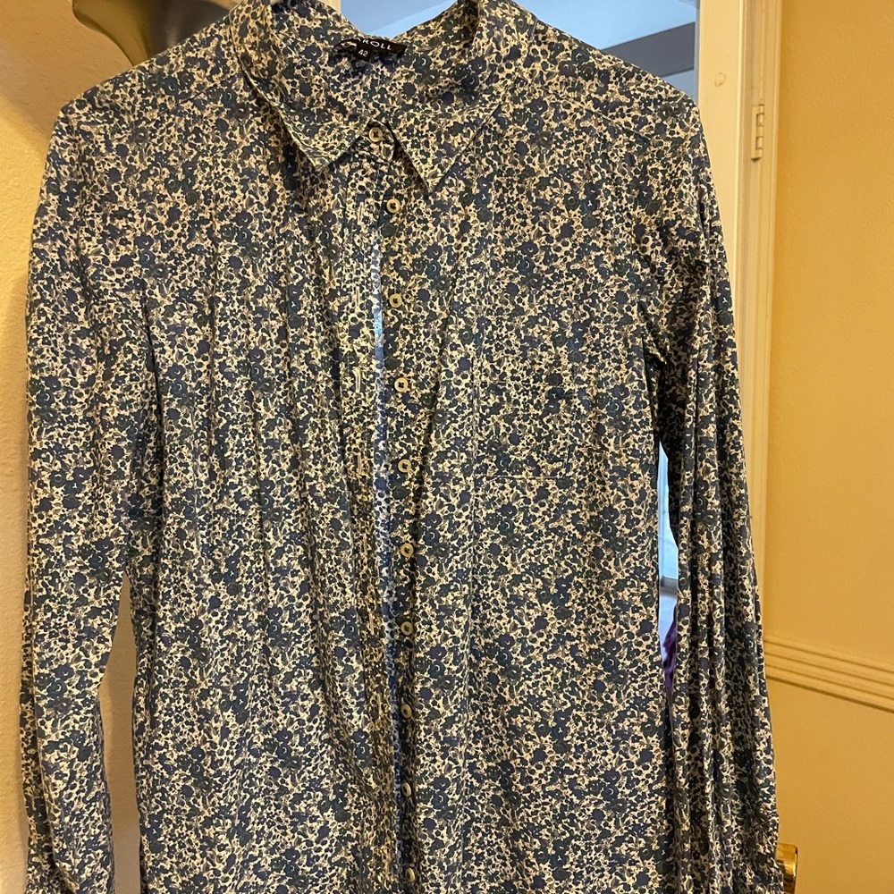 Woman’s long sleeve floral blouse